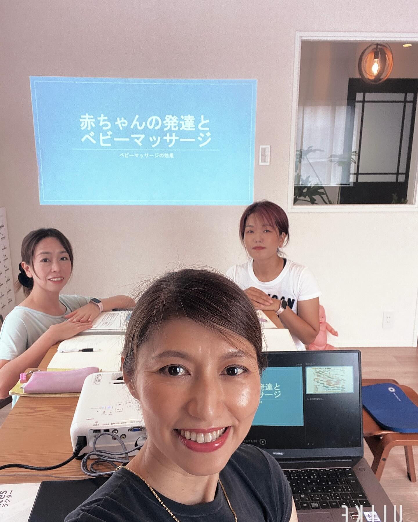 Mom's pilatesインストラクター1期